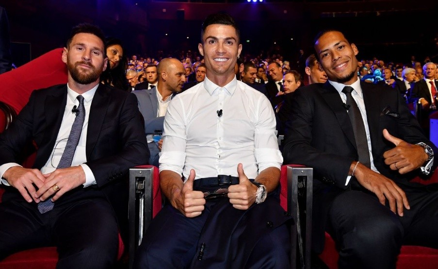 Messi, Cristiano y Van Dijk en una entrega de premios(EFE)