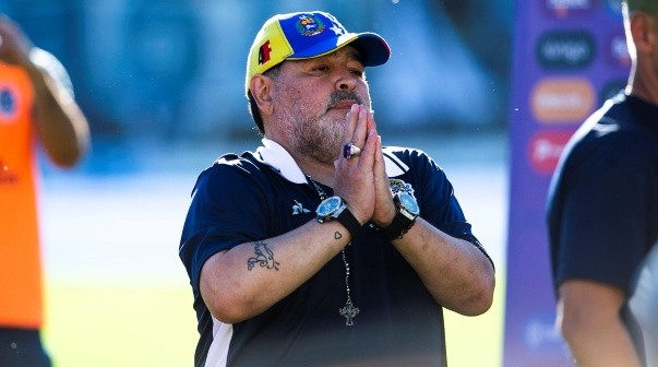 Diego Maradona le pidió perdón a los hinchas de Gimnasia