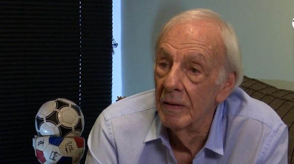 Menotti, sin vueltas sobre Edinson Cavani en Boca: 