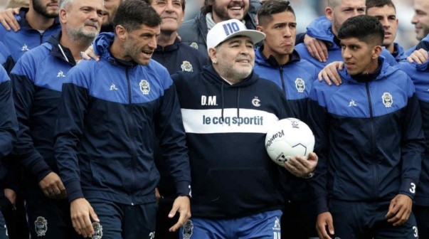 Gimnasia le ofreció un puesto a Caniggia en el cuerpo técnico para ayudar a los delanteros
