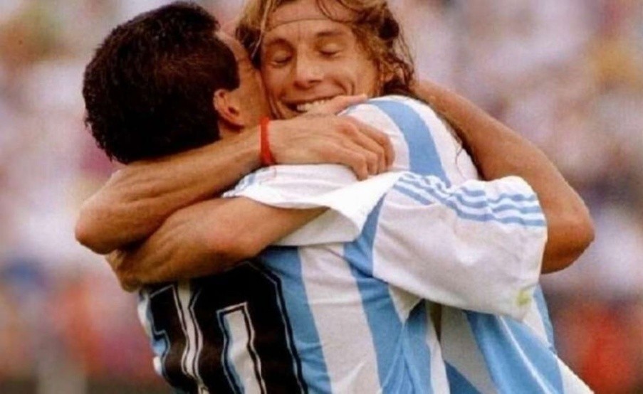 Gimnasia le ofreció un puesto a Caniggia en el cuerpo técnico para ayudar a los delanteros(El Gráfico)