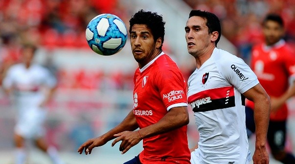 Daniel Bertoni cruzó a Cecilio Domínguez