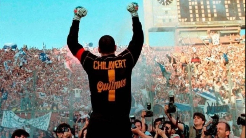 Chilavert destrozó a Toviggino y generó escándalo. Chilavert destrozó a Toviggino y generó escándalo.
