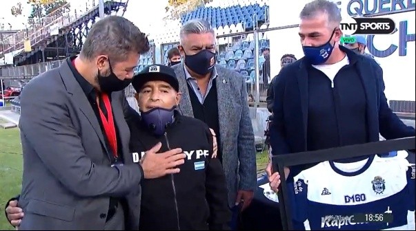 Diego cumpleaños 60: El homenaje a Maradona
