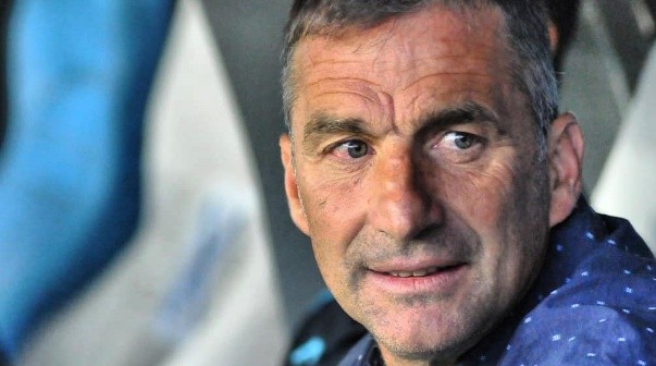 Juan Antonio Pizzi se fue de Racing