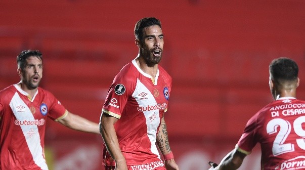 Gabriel Ávalos dejó Argentinos Juniors por Independiente.