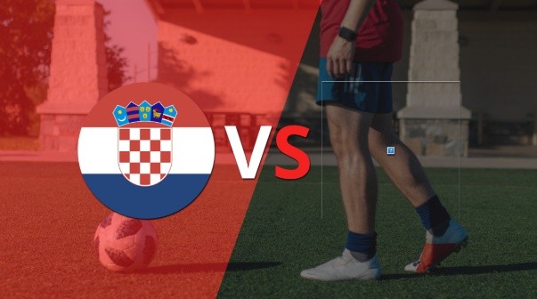 Croacia y España llegan al entretiempo sin goles