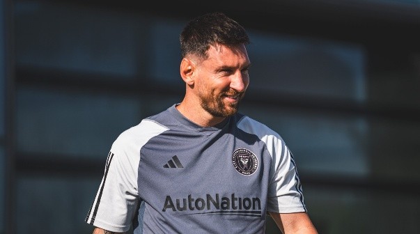 La estrella mundial que abrazó a Messi en su debut con Inter Miami
