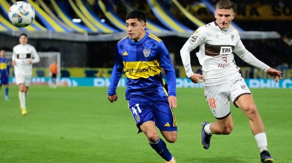 Luca Langoni vs Platense en la Copa de la Liga.