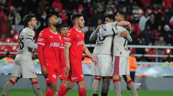 Independiente cayó ante Colón en Avellaneda
