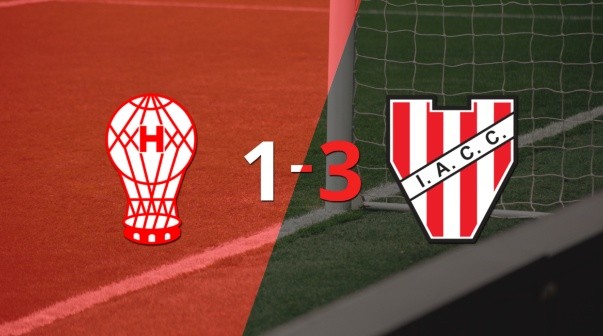 Instituto logró una destacada actuación al conseguir una victoria por 3 a 1 ante Huracán