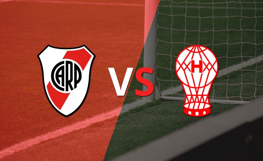 Huracán triunfa 2-1 ante River Plate