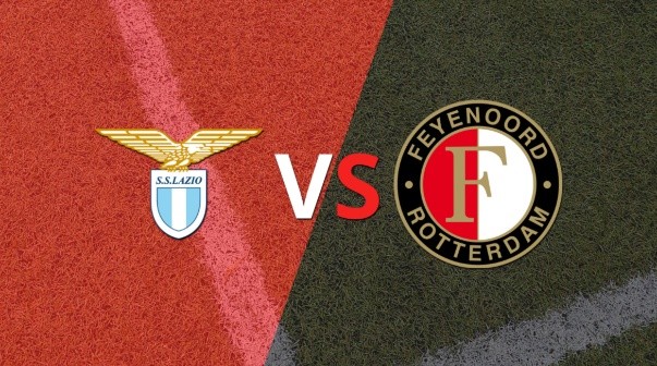 Lazio empieza la etapa complementaria arriba en el marcador