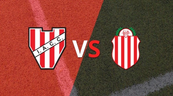 El segundo tiempo comienza sin goles entre Instituto y Barracas Central