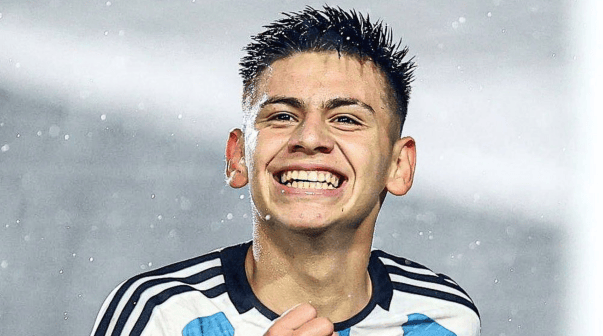 Claudio Echeverri, joyita de la Selección Argentina Sub 17