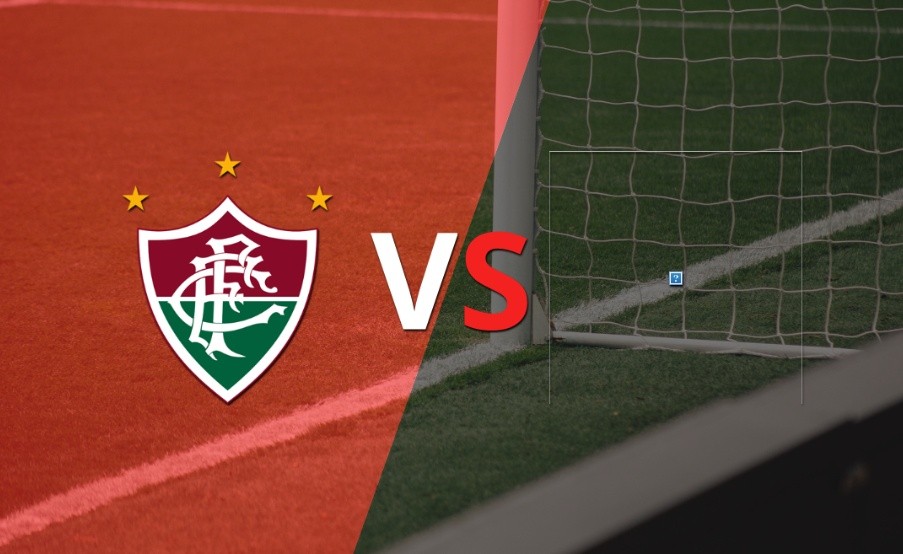 Fluminense sigue arriba por 2-0 ante Al Ahly