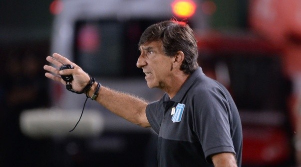 Gustavo Costas, sin vueltas sobre el agónico empate de Racing y Colo Colo: 