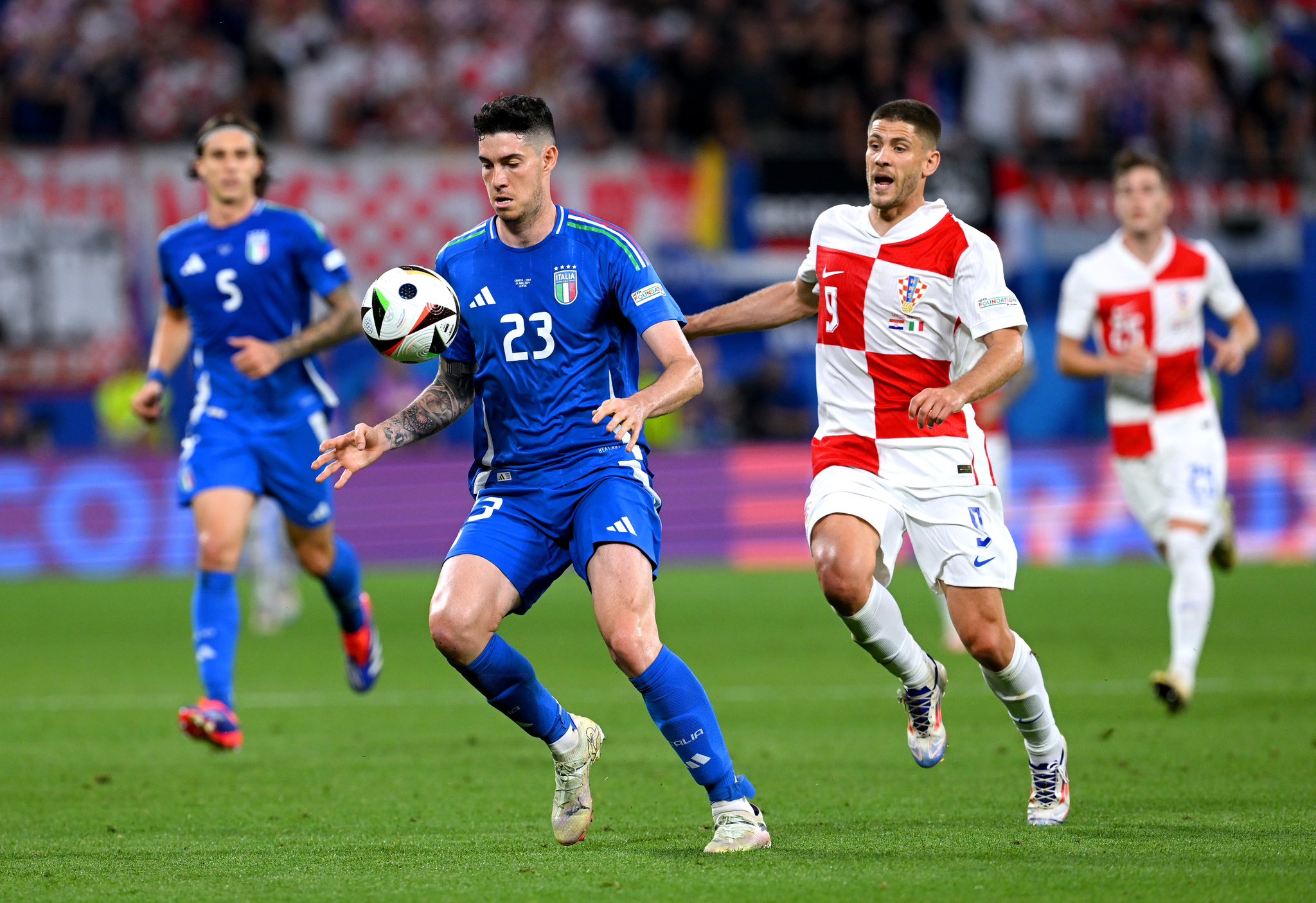 Eurocopa: Italia se lo empató a Croacia en la última y clasificó a octavos