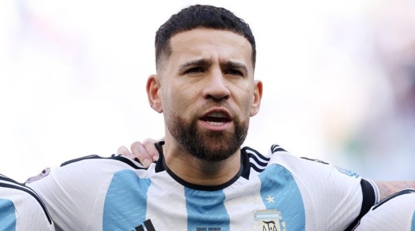 Otamendi confirmó su futuro en el Benfica: 