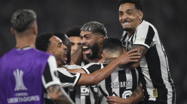 Peñarol ganó, pero Botafogo jugará su primera final de Copa Libertadores
