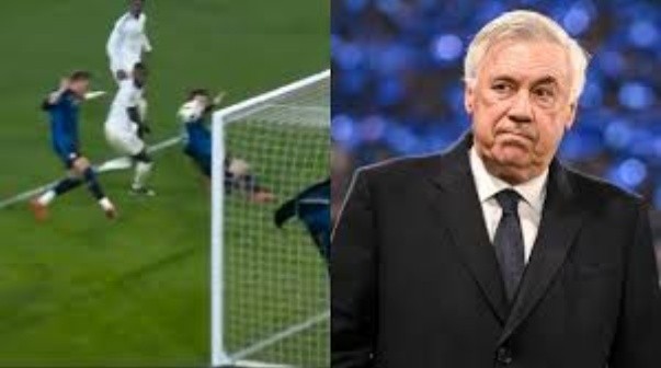 Ancelotti le apuntó a Retegui tras su gol errado abajo del arco: 