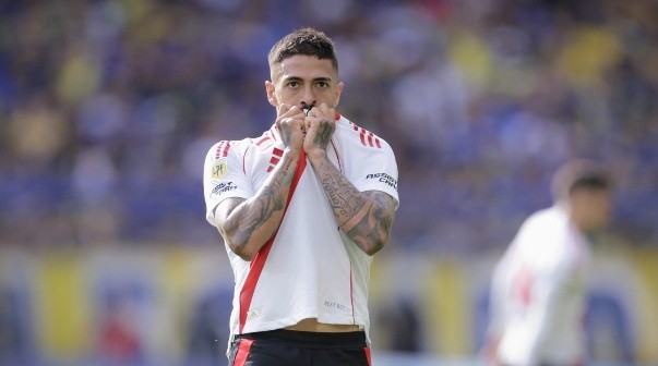 Lanzini no se guardó nada tras su gol ante Boca: 