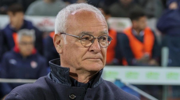 El palito del DT de Roma a Boca tras la continuidad de Paredes: 