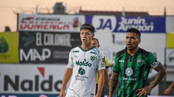 Sarmiento y San Martín de San Juan jugaron un partido caliente en Junín