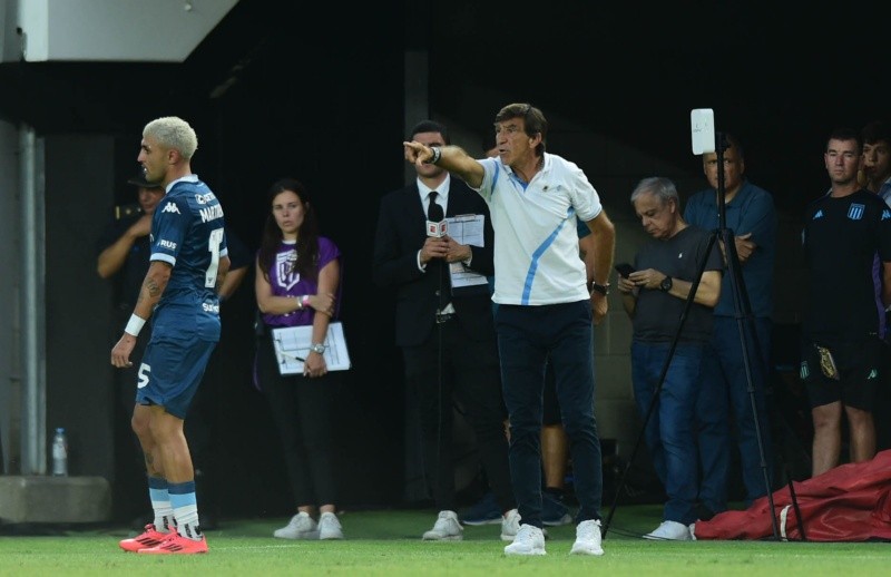 El aviso de Costas para Independiente por un posible cruce El aviso de Costas para Independiente por un posible cruce