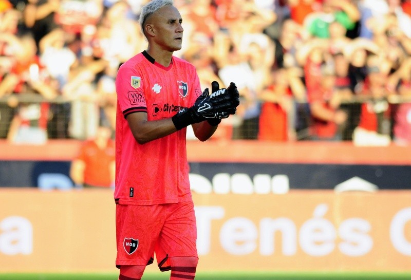 El llamativo 'Modo Mundial' que los hijos le piden a Keylor Navas en Newell's El llamativo 'Modo Mundial' que los hijos le piden a Keylor Navas en Newell's
