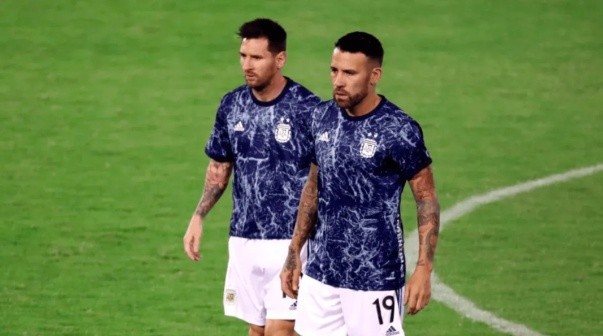 Otamendi, contundente sobre el futuro de Messi en la Selección: 