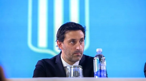 Palito para Milito: 