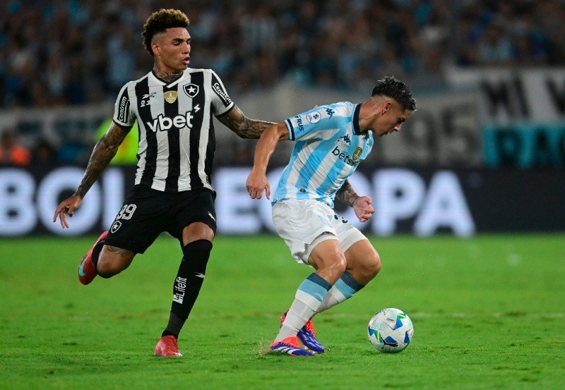 Racing y Botafogo abrieron la Recopa Sudamericana en el Cilindro. Racing y Botafogo abrieron la Recopa Sudamericana en el Cilindro.