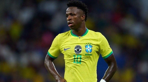 La foto que subió Vinícius Júnior al llegar a Argentina para el clásico