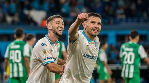 Racing no dejó dudas, goleó a Banfield y se ilusiona