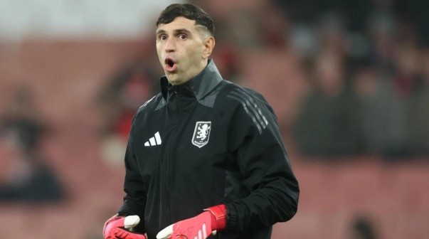 Bombazo: El reemplazo para el 'Dibu' Martínez por el que Aston Villa estaría avanzando