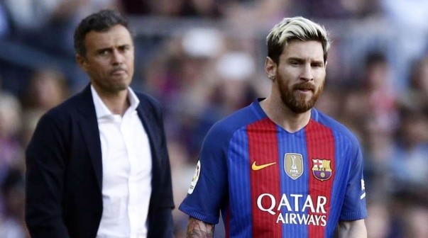 El DT de PSG se plantó con Messi tras golear a Aston Villa: 