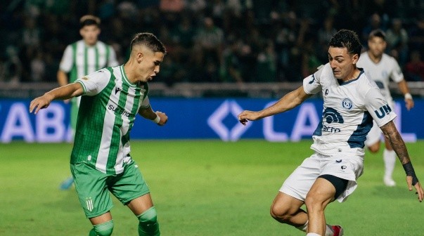 Banfield e Independiente Rivadavia abrieron la fecha 13 con un partido clave