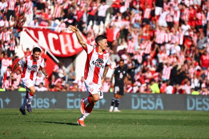 Lodico no dio vueltas sobre 'Nacho' Arce en la goleada de Instituto a Riestra Lodico no dio vueltas sobre 'Nacho' Arce en la goleada de Instituto a Riestra