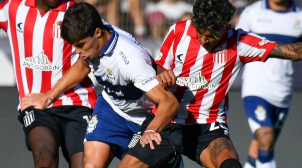 Con un gol sobre la hora, Estudiantes se lo empató a Gimnasia