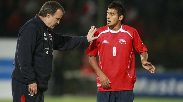 Vidal estalló con un recuerdo del 'Loco' Bielsa durante un Chile - Argentina: 