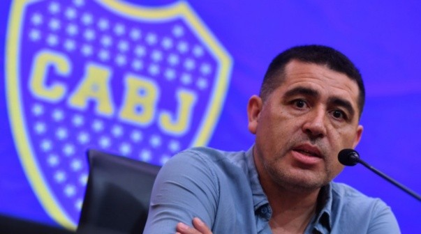 La fuerte advertencia de Riquelme a los árbitros del Boca - Lanús: 