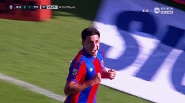Grosero error defensivo de Paz que Cuello aprovechó de gran manera para poner el 2-1 vs. Tigre sobre el final.