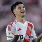 El histórico Pinino Más le apuntó a Driussi en River: 
