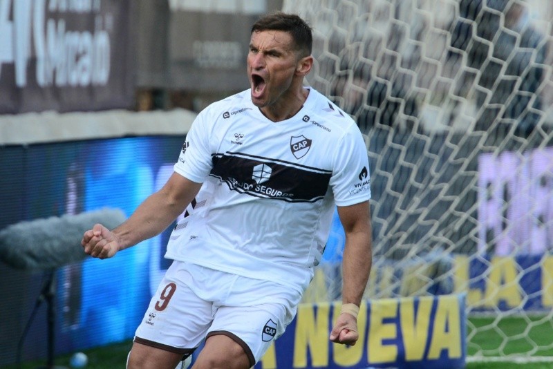 Duro aviso de Platense: Duro aviso de Platense:
