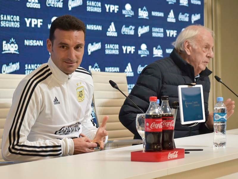 zzzznacd2NOTICIAS ARGENTINAS BAIRES, MAYO 21: El entrenador de la Selección argentina de fútbol, Lionel Scaloni, dio a conocer hoy la lista para la Copa America de Brasil en la que se destacan la presencia de Lionel Messi, la vuelta de Sergio Agüero y la sorpresiva aparición de Milton Casco. Foto NAzzzz zzzznacd2NOTICIAS ARGENTINAS BAIRES, MAYO 21: El entrenador de la Selección argentina de fútbol, Lionel Scaloni, dio a conocer hoy la lista para la Copa America de Brasil en la que se destacan la presencia de Lionel Messi, la vuelta de Sergio Agüero y la sorpresiva aparición de Milton Casco. Foto NAzzzz